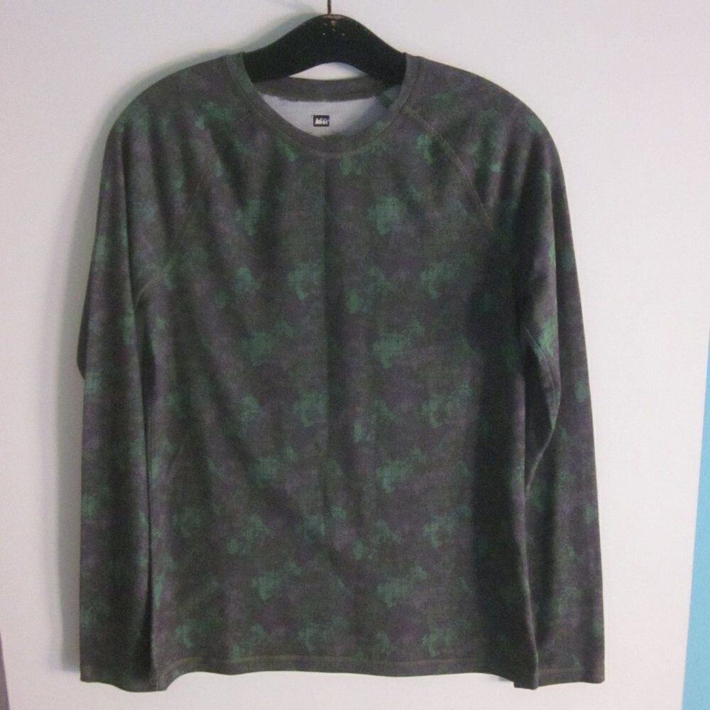 REI Kids Size XL Camping Baselayer Set Sleepwear Top & Bottom Camo 36 X 32 X 38